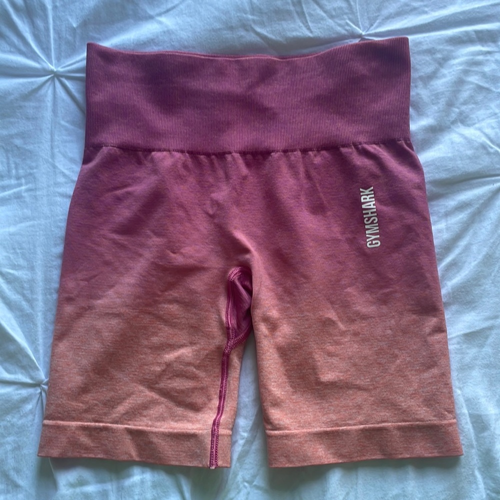 GYMSHARK biker shorts